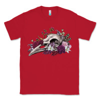 Red Boho floral raven skull Classic Tee - RanaPortraitStore