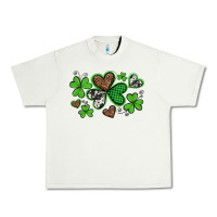 Pistachio western st patricks day shamrocks and hearts Urban Heavy Tee - Artiststas