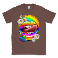 Chestnut rainbow lips with daisies Classic Tee - texasbilliewilder