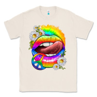 Natural rainbow lips with daisies Classic Tee - texasbilliewilder