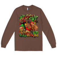 Chestnut Steppin' into Juneteenth sneaker and heel afro wom Long Sleeve Tee - RanaPortraitStore