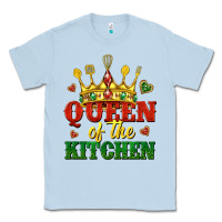 Dusty Blue queen of the kitchen Classic Tee - texasbilliewilder