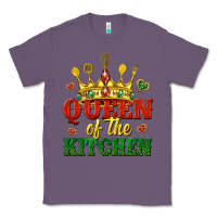 Lavender queen of the kitchen Classic Tee - texasbilliewilder