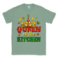 Sage queen of the kitchen Classic Tee - texasbilliewilder