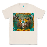 Natural boho bullskull Classic Tee - RanaPortraitStore