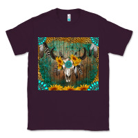 Plum boho bullskull Classic Tee - RanaPortraitStore