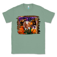 Sage longhorn cow halloween Classic Tee - RanaPortraitStore