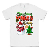 White christmas vibes only Classic Tee - BundleAndBundleShop