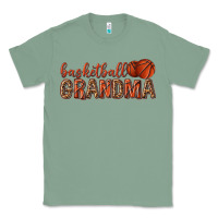 Sage basketball grandma with leopard Classic Tee - texasbilliewilder
