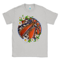 Moon Dust basketball with patterns and daisies Classic Tee - texasbilliewilder