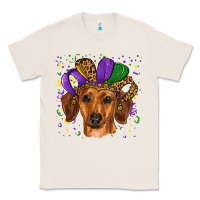 Natural mardi gras hat dachshund Classic Tee - RanaPortraitStore