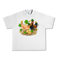 Lunar Rock st patricks day farm chicken rooster chick  shamrock gold Urban Heavy Tee - Artiststas