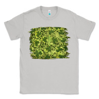 Moon Dust st patrick's day shamrock leopard background Classic Tee - RanaPortraitStore