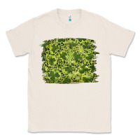 Natural st patrick's day shamrock leopard background Classic Tee - RanaPortraitStore