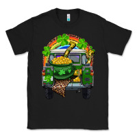 Black St Patrick's Day Truck With Pot Of Gold Horseshoe And Rainbow Classic Tee - RanaPortraitStore