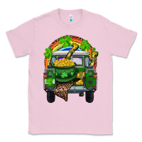 Bubblegum Pink St Patrick's Day Truck With Pot Of Gold Horseshoe And Rainbow Classic Tee - RanaPortraitStore