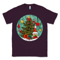 Plum christmas tree and gnome Classic Tee - BundleAndBundleShop