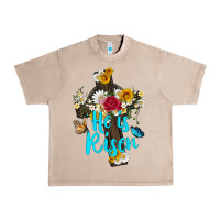 French Oak he is rısen with cross and butterfly Urban Heavy Tee - Artiststas
