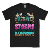 Black ive survived too many storms to be bothered by raindrops Classic Tee - texasbilliewilder