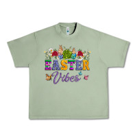 Oil Green easter vibes and butterfly with bunny and flowers Urban Heavy Tee - Artiststas