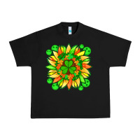 Black sunflower with st patricks smiley face and shamrock with glitter Urban Heavy Tee - Artiststas