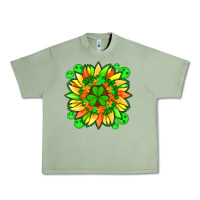 Oil Green sunflower with st patricks smiley face and shamrock with glitter Urban Heavy Tee - Artiststas