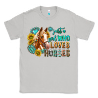 Moon Dust western just a girl who loves horses Classic Tee - texasbilliewilder