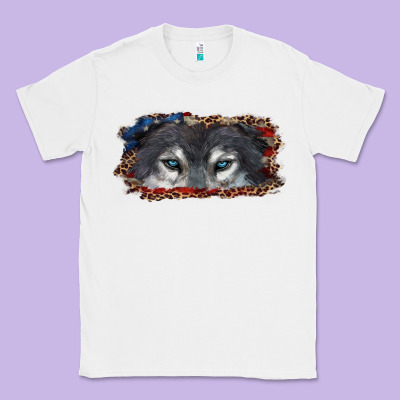 Classic Tee Wolf eyes american flag