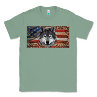 Sage Wolf with american flag and leopard Classic Tee - RanaPortraitStore