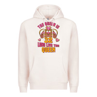 Pale Pink the queen is 32 long live the queen kopya Premium Hoodie - Jasminsmagicworld