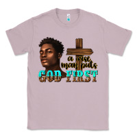 Lilac a wise man puts god first Classic Tee - texasbilliewilder