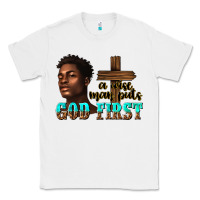 White a wise man puts god first Classic Tee - texasbilliewilder