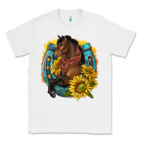 White western horse with horseshoe Classic Tee - texasbilliewilder