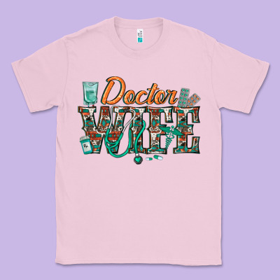 Classic Tee doctor wife