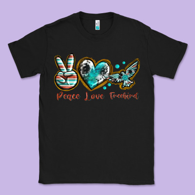 Classic Tee peace love freebird
