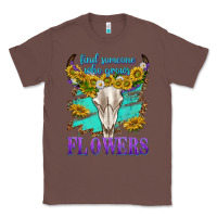 Chestnut find someone who grows flowers Classic Tee - texasbilliewilder
