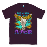 Plum find someone who grows flowers Classic Tee - texasbilliewilder