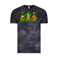 Cloud Black st patricks day gnomes with western hearts and shamrocks Vintage Tee - Artiststas