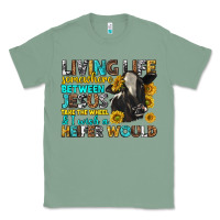 Sage living life somewhere between jesus Classic Tee - texasbilliewilder