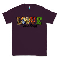 Plum Love Came Down Baby Jesus Christmas Classic Tee - RanaPortraitStore