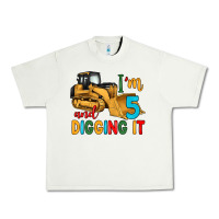 Pistachio i'm 5 and digging it Urban Heavy Tee - Artiststas