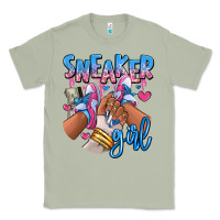 Sneaker Girl Afro Woman Classic Tee | Teevron