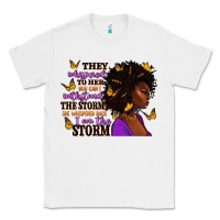 White They whispered to her afro woman Classic Tee - RanaPortraitStore