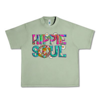 Oil Green hippie soul with tie dye and flowers Urban Heavy Tee - Artiststas