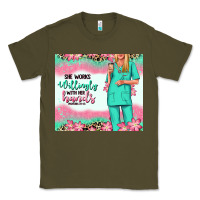 Army Green she works willingly with her hands blonde nurse Classic Tee - RanaPortraitStore