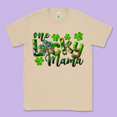 St. Patricks Day One Lucky Mama Classic Tee Designed By Ranaportraitstore