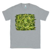Heather Grey st patricks day shamrock leopard background Classic Tee - RanaPortraitStore