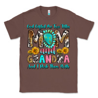 Chestnut god gifted me two titles mom and grandma and i roc Classic Tee - RanaPortraitStore