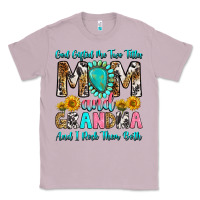Lilac god gifted me two titles mom and grandma and i roc Classic Tee - RanaPortraitStore