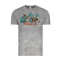Cloud Rock she is strong Vintage Tee - Artiststas